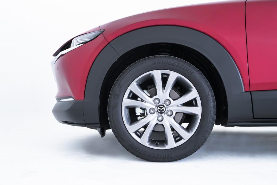 Колеса Mazda CX-30 2019 года  (JP) (фото 4 из 37)